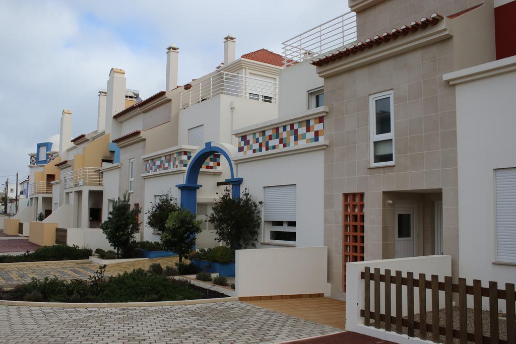 Apartments Baleal: Close To The Sea + Pool Экстерьер фото